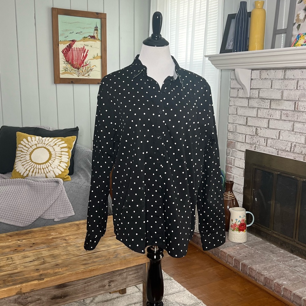 Jones New York Collection polka dot button down